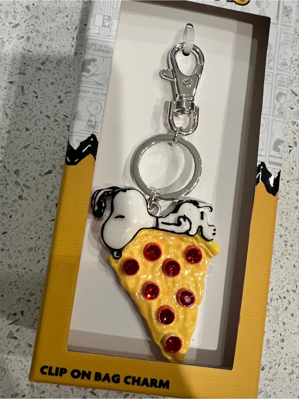 Peanuts Yellow & White Pizza Slice Snoopy Clip-On Bag Charm - Picture 2 of 3